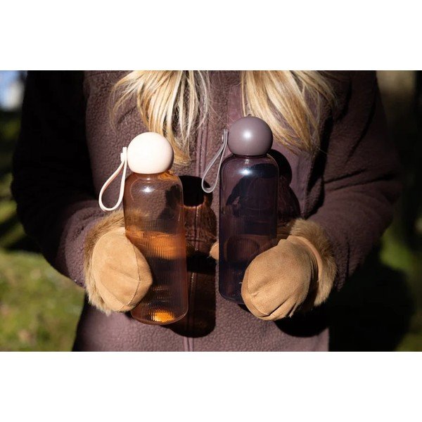Hnědá cestovní lahev z recyklovaného plastu 650 ml Tom – Sagaform-image-3