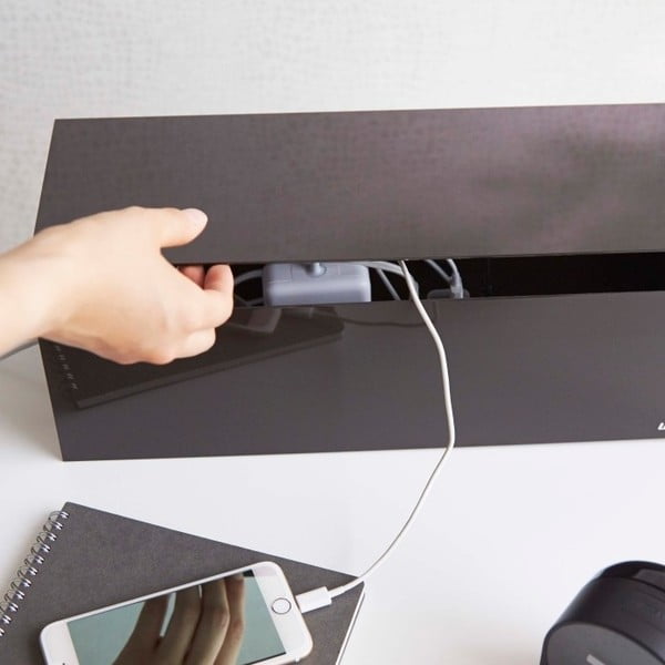 Černo-hnědý box na nabíječky YAMAZAKI Web Cable Box-image-1