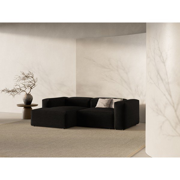 Černá rohová pohovka (levý roh/s lenoškou) Bergamo – Cosmopolitan Design-image-1