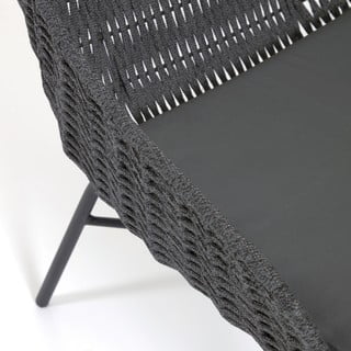 Černé ručně pletené venkovní křeslo Kave Home Abeli