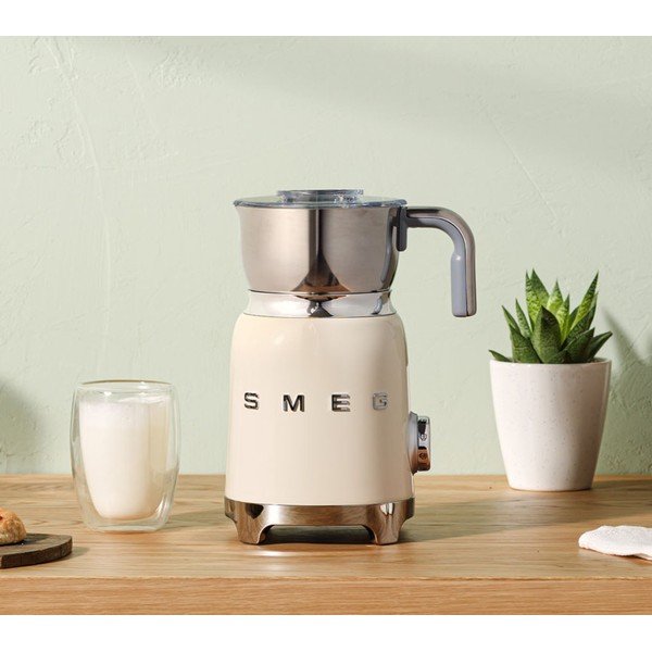 Béžový elektrický šlehač mléka 50's Retro Style  – SMEG-image-1