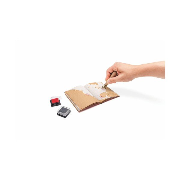 Zápisník na razítka z cest Luckies of London Stamp Passport