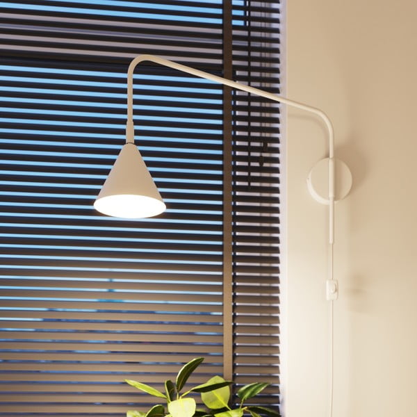 Bílé nástěnné svítidlo do zásuvky Zylo – Sollux-image-1