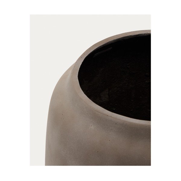 Betonový obal na květináč ø 53 cm Lira – Kave Home-image-2