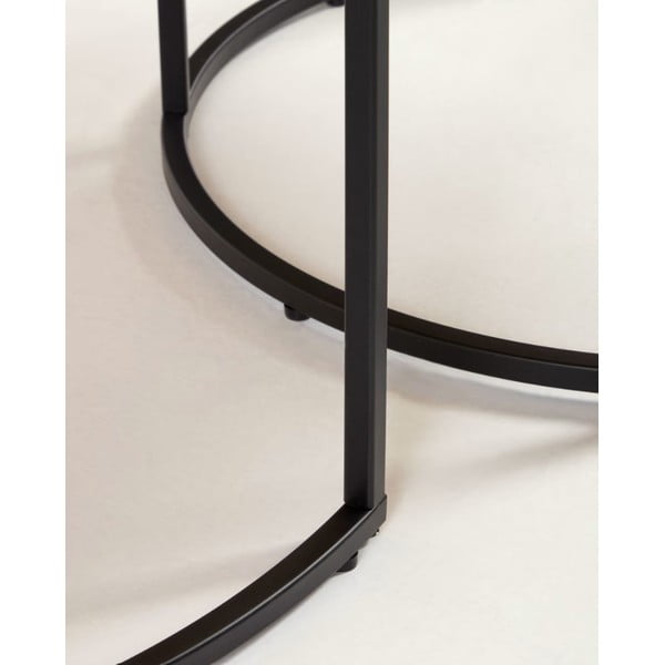 Hnědé kulaté konferenční stolky v sadě 2 ks s deskou v dekoru ořechového dřeva ø 80 cm Yona - Kave Home-image-3