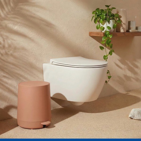 Hnědý nášlapný plastový odpadkový koš 5 l Fablo – Wenko-image-2