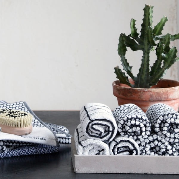 Bílý bavlněný ručník 50x100 cm Tile Stone – Mette Ditmer Denmark-image-3