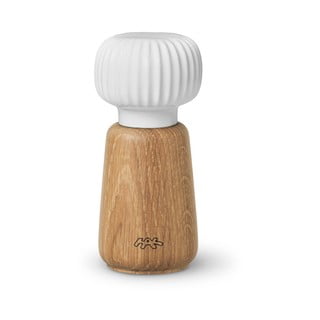 Mlýnek z dubového dřeva na koření s bílým detailem z porcelánu Kähler Design Hammershoi, výška 13 cm