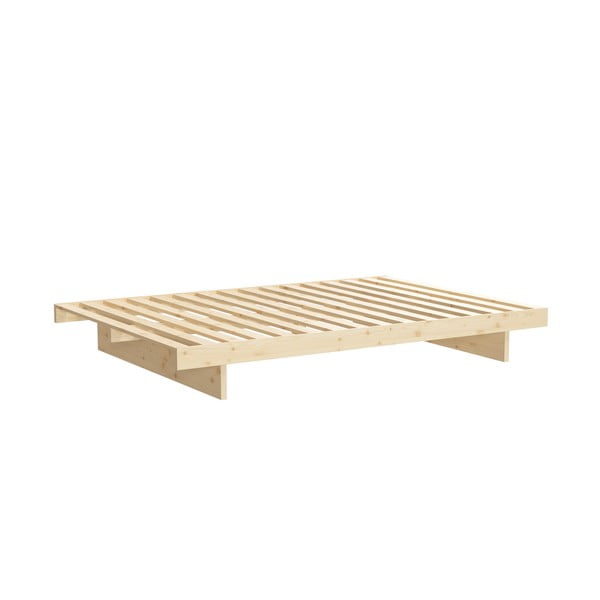 Dvoulůžková postel z borovicového dřeva 180x200 cm Kanso – Karup Design
