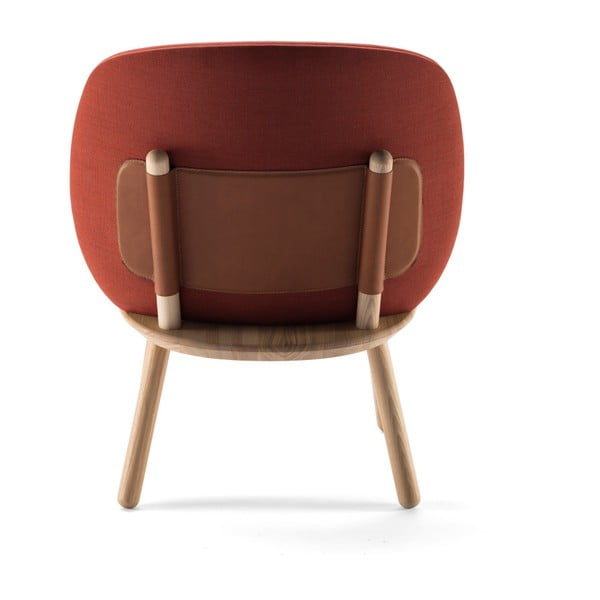 Koňakově hnědé křeslo s konstrukcí z jasanového dřeva a koženými detaily EMKO Naïve-image-2