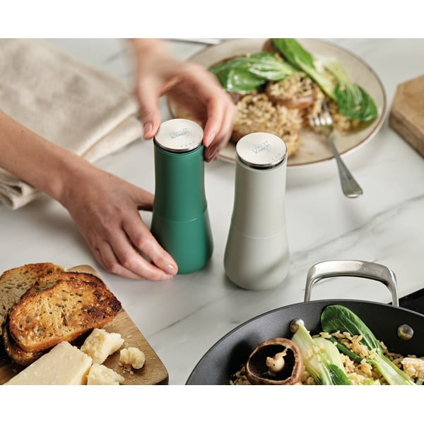 Slánka a pepřenka na sůl a pepř Milltop – Joseph Joseph-image-3