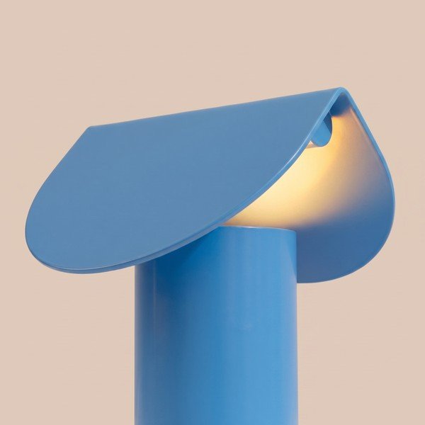 Světle modrá hliníková LED stolní lampa (výška 15 cm) BISCUIT – Thoro-image-2