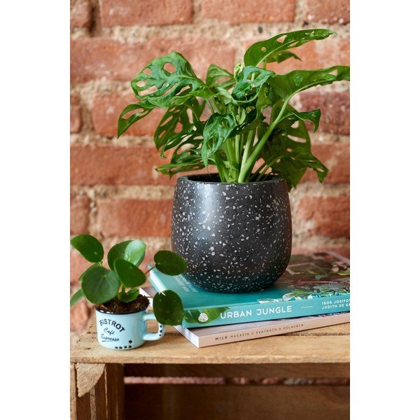 Černo-šedý betonový květináč Kave Home Braydon-image-1