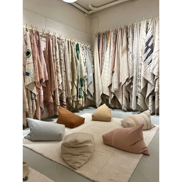 Dětský sedací vak starorůžový Cleo Vintage Nude – Lorena Canals-image-3