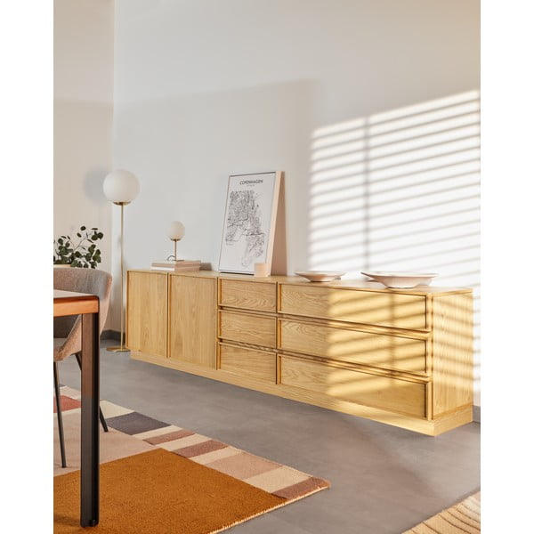 Stojací lampa ve zlaté barvě se skleněným stínidlem (výška 150 cm) Mahala – Kave Home-image-2