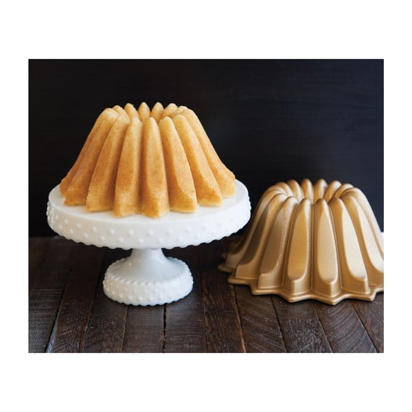 Forma na bábovku ve zlaté barvě Nordic Ware Lotus, 1,2 l-image-4