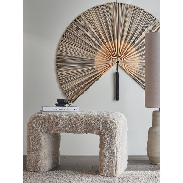 Béžový taburet z umělé kožešiny Bobbie – Bloomingville-image-1