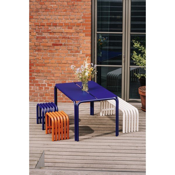 Kovový zahradní jídelní stůl 84x135 cm Nokk – noo.ma-image-1