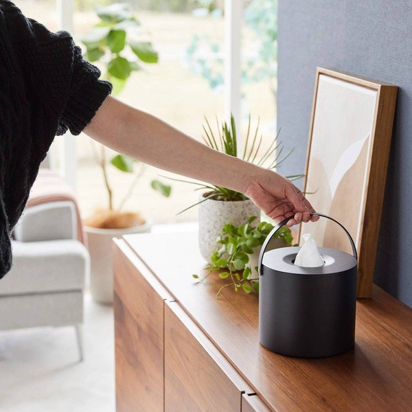 Kovový box na kapesníky Tower – YAMAZAKI-image-2