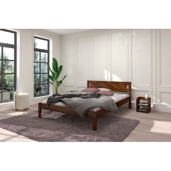 Tmavě hnědá postel z borovicového dřeva 90x200 cm Laxbaken – Skandica-image-1