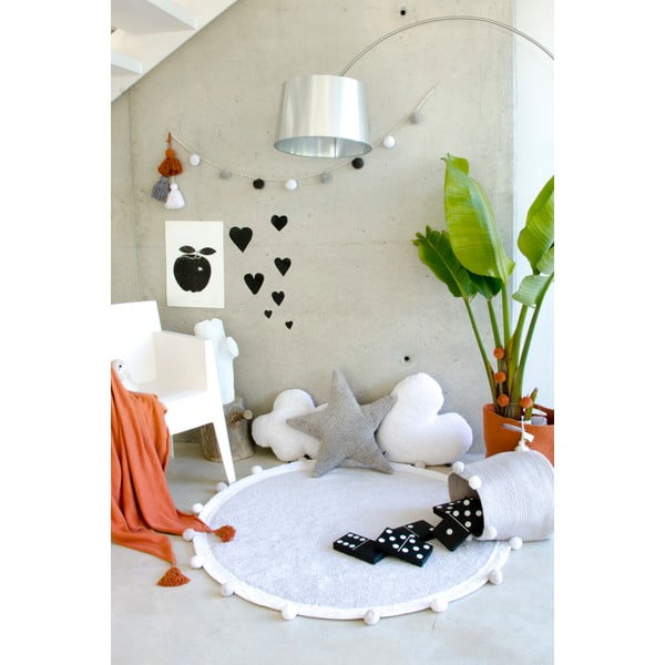 Světle šedý pratelný ručně tkaný bavlněný dětský koberec ø120 cm Bubbly – Lorena Canals-image-3