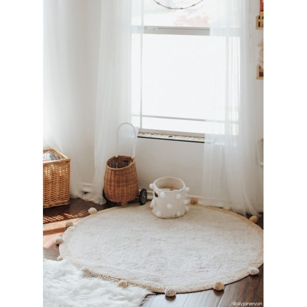 Béžový pratelný ručně tkaný bavlněný dětský koberec ø120 cm Bubbly Honey – Lorena Canals-image-1