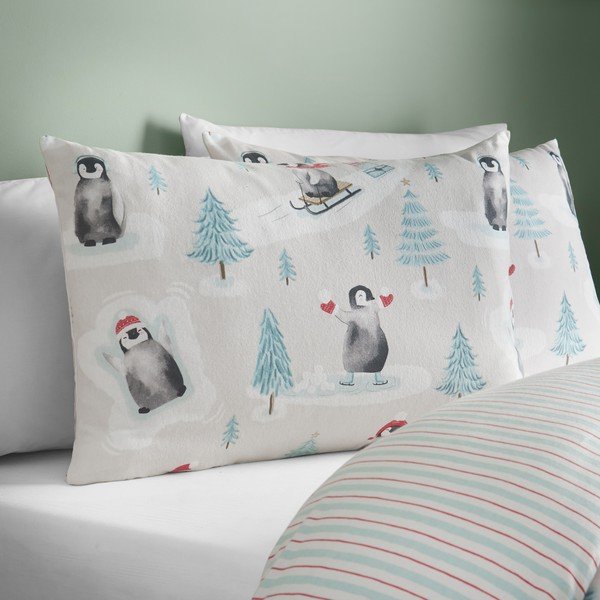 Flanelové povlečení na dvoulůžko v přírodní barvě 230x220 cm Brushed Christmas Penguins – Catherine Lansfield-image-3
