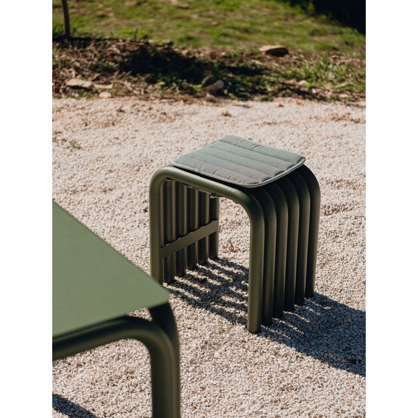 Zelená kovová zahradní židle Nokk – noo.ma-image-3