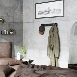 Černý nástěnný věšák z topolového dřeva Flip – Umbra