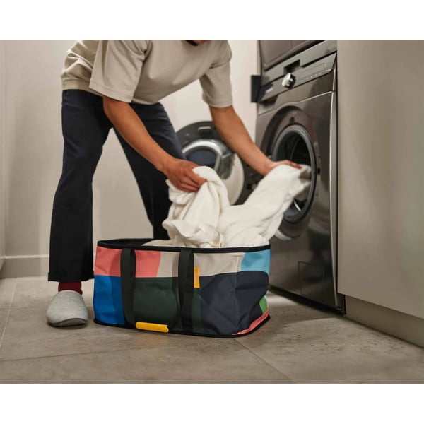 Plastový koš na prádlo skládací 35 l Hold-All – Joseph Joseph-image-1