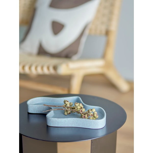 Kameninový dekorativní tác Lakey – Bloomingville-image-1