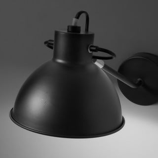 Černá nástěnná lampa Kave Home Odalis