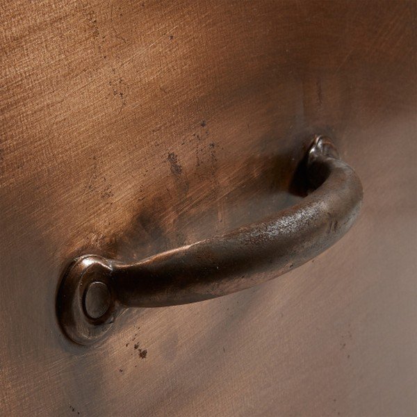 Kovová komoda v barvě mědi La Forma Elma-image-4