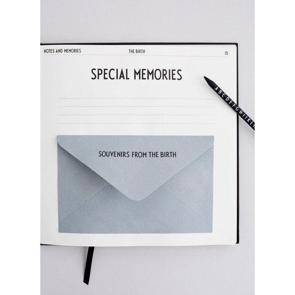 Černá dětská vzpomínková knížka Design Letters Baby's First Book-image-3