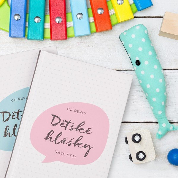 Růžový zápisník se záložkou na dětské hlášky Bloque.-image-1