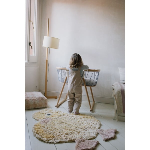 Žlutý pratelný ručně tkaný bavlněný dětský koberec 95x120 cm Ducky – Lorena Canals-image-3