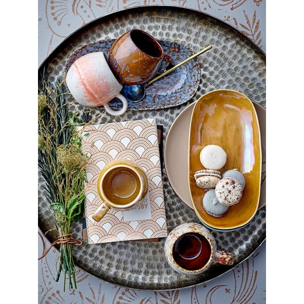 Keramický hrnek v lososové barvě 280 ml Paula – Bloomingville-image-1