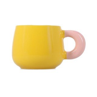 Žlutý hrnek z kostního porcelánu 470 ml Coco – ONA