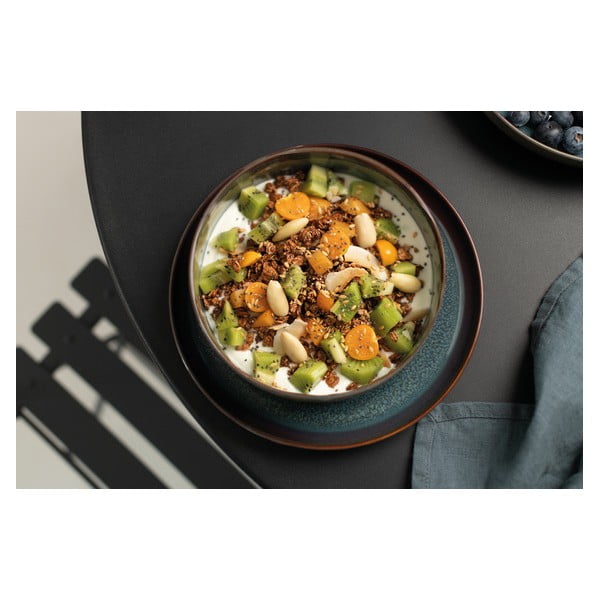 Zelený hluboký  porcelánový talíř ø 21,5 cm Crafted Breeze – like | Villeroy & Boch-image-1