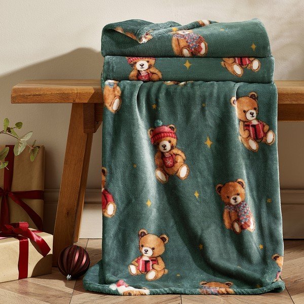 Tmavě zelená deka s vánočním motivem 170x130 cm Christmas Tartan Teddy Bear – Catherine Lansfield-image-1
