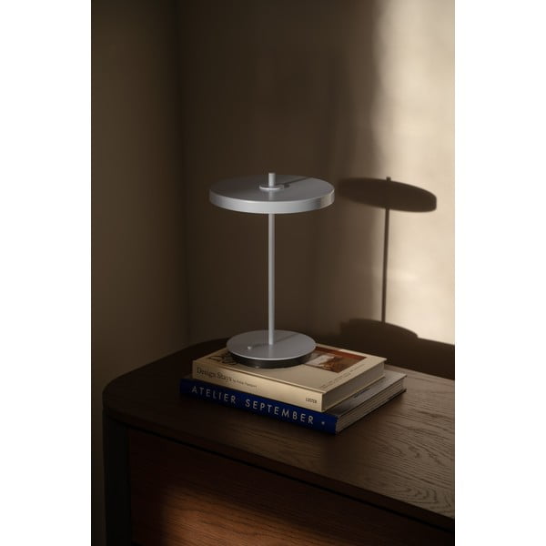 Světle modrá kovová LED stolní lampa s kovovým stínidlem (výška 31 cm) Asteria Move – UMAGE-image-3