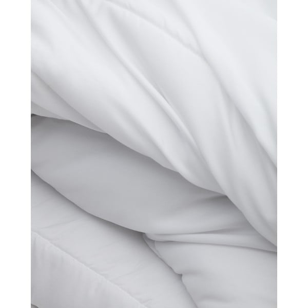 Celoroční přikrývka 240x220 cm Mistral – Kave Home-image-1