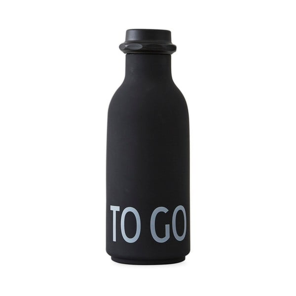 Černá láhev na vodu Design Letters To Go, 500 ml