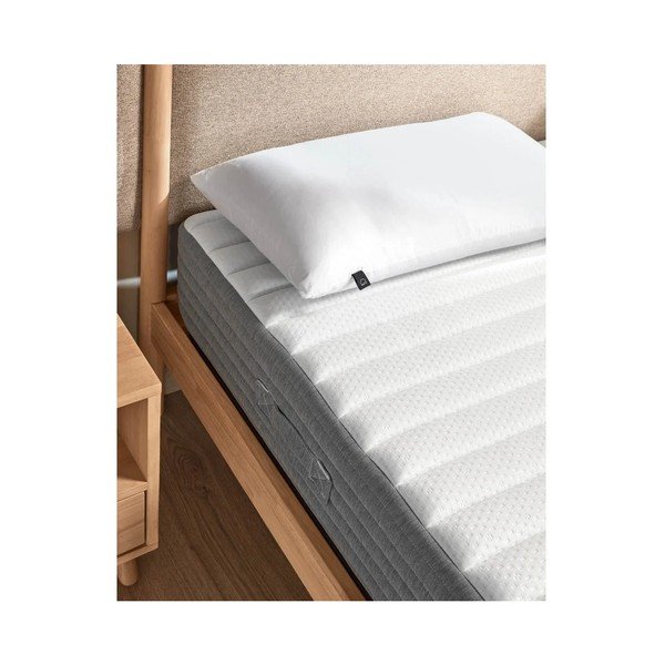 Středně tvrdá pěnová termoregulační matrace 135x190 cm Yoko – Kave Home-image-3