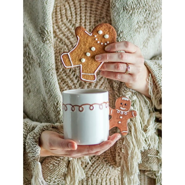 Krémový hrnek s vánočním motivem z kameniny 350 ml Ginnie – Bloomingville-image-1