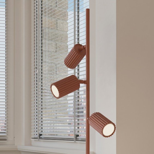Hliníková stojací lampa s ohybatelnou konstrukcí v cihlové barvě (výška 155 cm) Gleam – Sollux-image-2