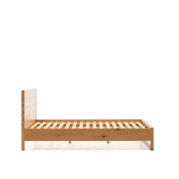 Dvoulůžková postel z dubového dřeva s roštem 180x200 cm v přírodní barvě Alguema – Kave Home-image-3