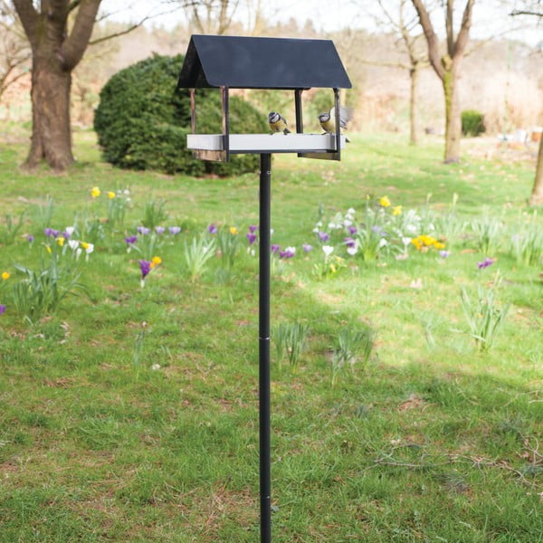 Antracitová kovová ptačí budka se zápichem Esschert Design, výška 126 cm-image-3