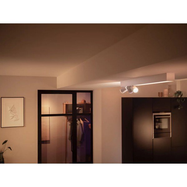 Smart bodové svítidlo GU10 Centris – Philips Hue-image-1