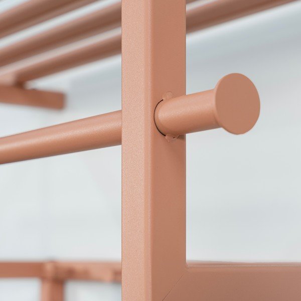 Kovový nástěnný věšák v lososové barvě s poličkou 76 cm Rizzoli – Spinder Design-image-3